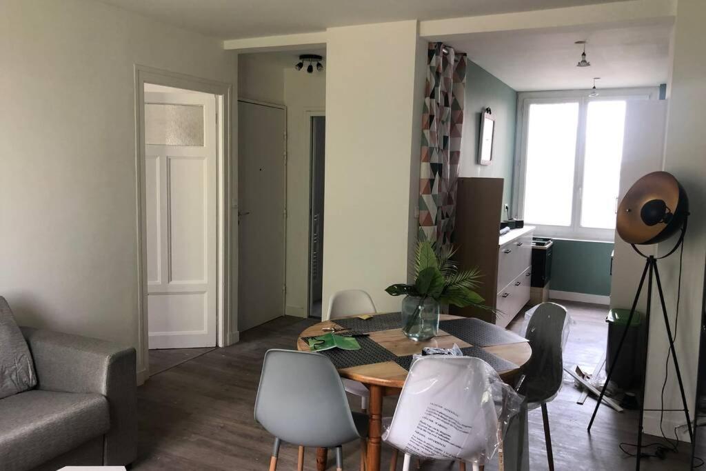 Selvig: Appart 1 Ch Cosy- 2 Min A Pied Du Centre-Ville Et Fac- Stationnement Gratuit- Bus A 50M Brest Exterior photo